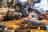 مع حلول ليلة رأس السنة.. "تلفزيون سوريا" يرصد ارتفاع الأسعار في أسواق دمشق