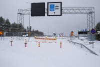 إغلاق محطة فاليما الحدودية بين فنلندا وروسيا في فيرولاهتي، فنلندا في 29 نوفمبر 2023 ـ رويترز