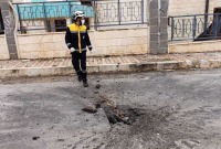 آثار قصف النظام السوري على الأحياء السكنية مدينة إدلب - 17 كانون الأول 2023 (الدفاع المدني السوري)