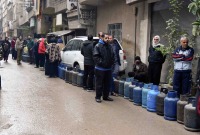ازدحام أمام مركز توزيع الغاز في مدينة جرمانا بريف دمشق - 9 تشرين الأول 2019 (صحيفة تشرين)
