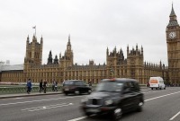 بريطانيا تفرض عقوبات على النظام السوري