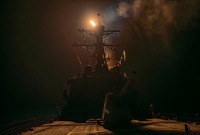 تم إطلاق صاروخ من سفينة حربية خلال عملية التحالف بقيادة الولايات المتحدة ضد أهداف عسكرية في اليمن