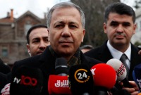 وزير الداخلية التركي علي يرلي كايا (رويترز)
