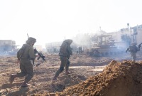الجيش الإسرائيلي يدعي "استكمال تطويق خانيونس"