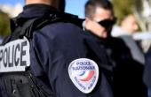 عنصر من الشرطة الفرنسية (AFP)