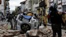 سيارة مدمرة بفعل الزلزال في الإكوادور