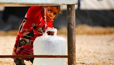 أزمة مياه الشرب في مخيمات الشمال