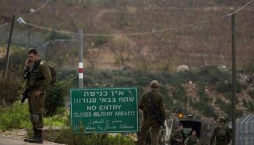 عناصر من جيش الاحتلال الإسرائيلي على الحدود مع لبنان (غيتي/أرشيفية)