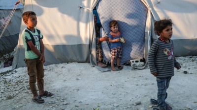 أطفال مخيم الهول 