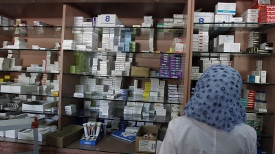 متأثرة بسعر الصرف.. نقص حاد بالأدوية في صيدليات دمشق