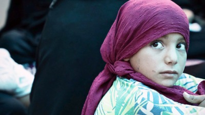 خبراء أمميون يدعون سويسرا لإعادة فتاتين محتجزتين بمخيم في سوريا