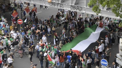 وزير الداخلية الفرنسي يطالب بمنع مظاهرات داعمة لفلسطين في باريس
