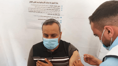 حملة التطعيم ضد فيروس كورونا في الشمال السوري (فريق SIG)