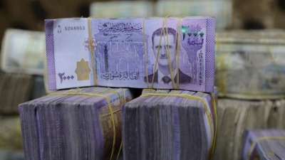 syrian-2000-pound-currency-with-photo-of-syrian-president-bashar-al-assad-on-it.jpg