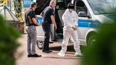 ألمانيا.. القبض على سوريَين متهمين بتفجير أجهزة صرّاف آلي وسرقة محتوياتها