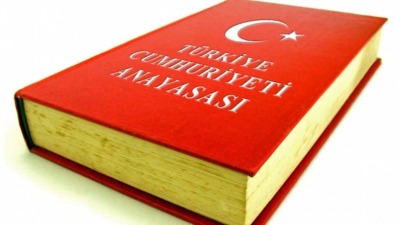 الدستور التركي (انترنت)