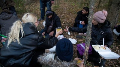 بولندا.. مواطن يطلق خطة لدعم المهاجرين القادمين من بيلاروسيا