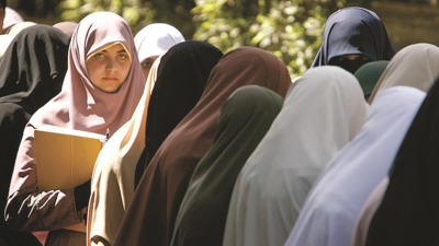 الحجاب والنقاب في مصر (انترنت)