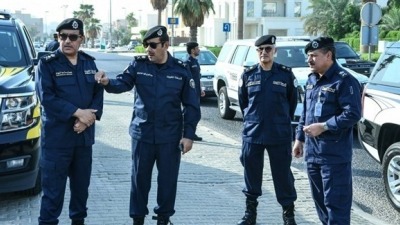 "مسنودة وواسطتها قوية".. مقيمة سورية في الكويت تهدد الشرطة