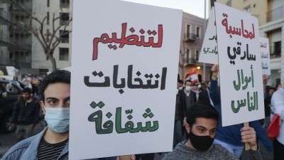 30572-lebanon-protesters-beirut-700_496.jpg