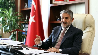وزير الخزانة والمالية التركي نور الدين نباتي (إنترنت)