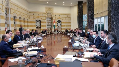 الحكومة اللبنانية في أول اجتماع منذ شهور (إنترنت)