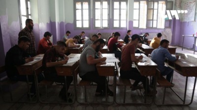 انطلاق امتحانات المرحلتين الإعدادية والثانوية في ريف إدلب (تلفزيون سوريا)