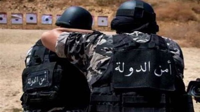 عنصران من أمن الدولة في لبنان - المصدر: الإنترنت