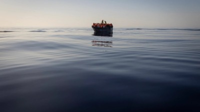 قارب المهاجرين