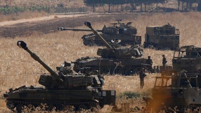 الجيش الإسرائيلي على الحدود مع سوريا (الأناضول)