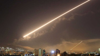 طائرات إسرائيلية تقصف مواقع في محيط العاصمة دمشق