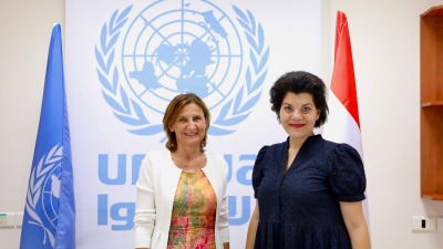 مديرة العلاقات الخارجية في الأونروا وممثلة النمسا في رام الله خلال توقيع اتفاقية التبرع - 3 تشرين الأول 2022 (الأونروا)