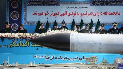 استعراض عسكري إيراني (الإنترنت)