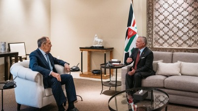 الملك الأردني مع وزير الخارجية الروسي
