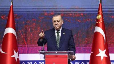 الرئيس التركي رجب طيب أردوغان خلال مشاركته في قمة مجموعة العشرين بجزيرة بالي - 16 تشرين الثاني 2022 (الأناضول)