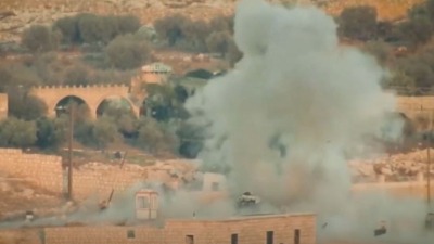 استهداف آلية تابعة لقوات النظام على محور الشيخ عقيل غربي حلب (الإعلام الحربي/يوتيوب)