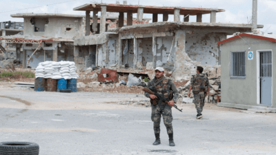 حاجز لقوات النظام السوري في درعا - GETTY