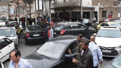 الازدحام على محطات الوقود في دمشق (فيس بوك/أرشيفية)