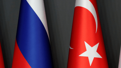 علما روسيا وتركيا - رويترز