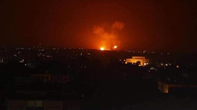 القصف الإسرائيلي على منطقة السيدة زينب جنوبي دمشق، الثلاثاء 20 كانون الأول/ديسمبر 2022 (الإنترنت)