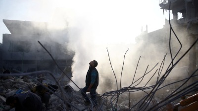 دوما عقب غارة للنظام السوري وروسيا ـ رويترز