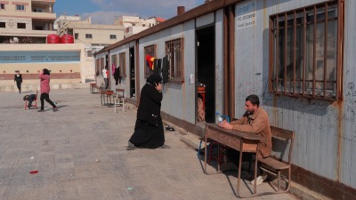 مركز إيواء في اللاذقية لمتضرري الزلزال ـ رويترز 