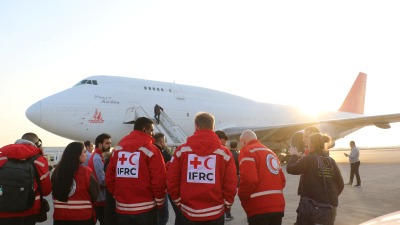 طائرة مساعدات إنسانية تابعة للاتحاد الأوروبي في مطار دمشق الدولي، 26 شباط 2023 (رويترز)