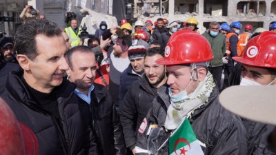 مأساة السوريين وملهاة الأسد