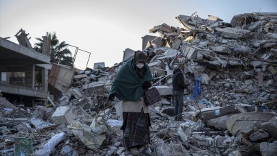  كم بلغ عدد السوريين الذين فقدوا حياتهم إثر الزلزال في تركيا؟