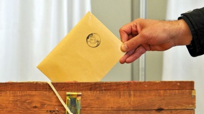 الهيئة العليا للانتخابات التركية تدرس سبل إجراء الانتخابات في مناطق الزلزال 