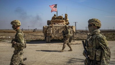 جنود أميركيون في قاعدة شمال شرقي سوريا (AFP)