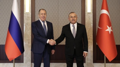سيرغي لافروف وجاويش أوغلو يبحثان تطبيع العلاقات بين تركيا والنظام السوري