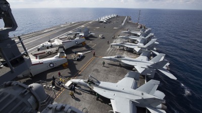 تضم حاملة الطائرات "جورج بوش" ومجموعة السفن المرافقة لها أكثر من 5 آلاف جندي أميركي - الأناضول
