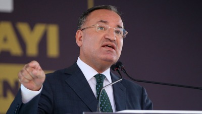 وزير العدل التركي بكير بوزداغ (وسائل إعلام تركية)